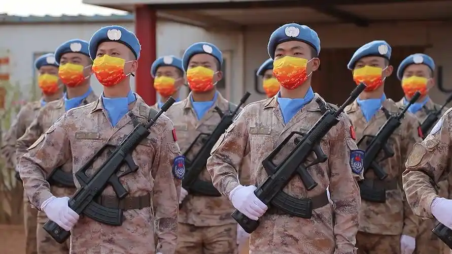 微视频国际维和人员日自豪吧中国蓝盔