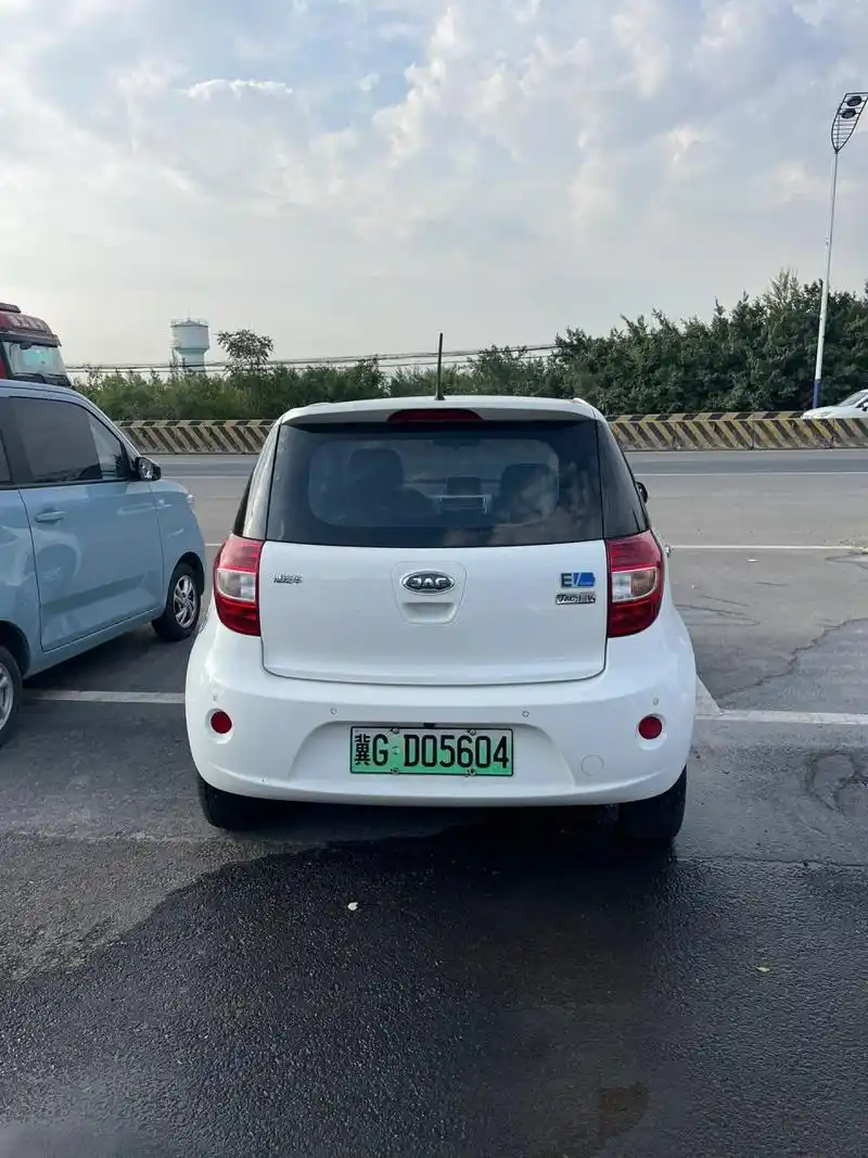 新能源汽车 电车 江淮6e 17年江淮6e快慢双充 续航200公里安全行驶3万