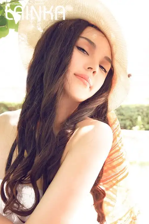 中法混血美女模特非常迷人