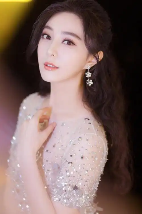 范冰冰近距离写真,高清图片,手机壁纸