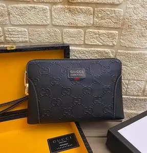 男士手拿包酷奇包gucci,高端品质面料采用进口层头皮 皮