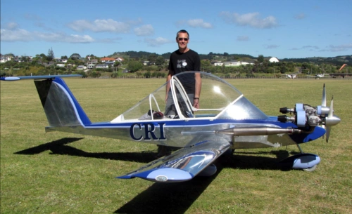 十万就能买的私人飞机,世界上最小飞机,飞行能力很强悍