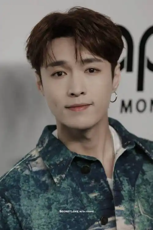 张艺兴舞台王者##漫游尽兴时