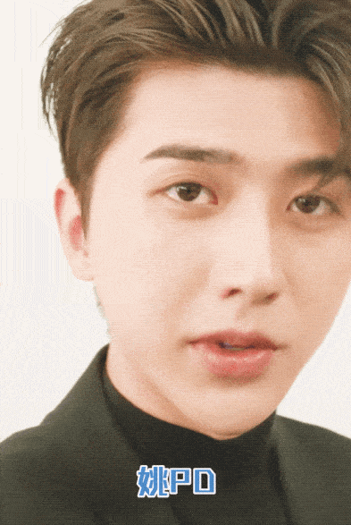 一向给别人出任务的姚译添也遭到"突然袭击",瞬间暴露了杨颖(angela