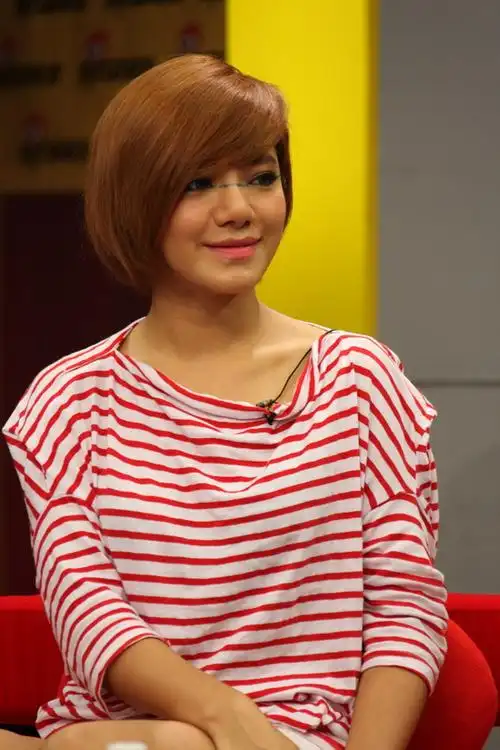 图文:江映蓉聊《坏天使》-江映蓉在台湾狂买衣服