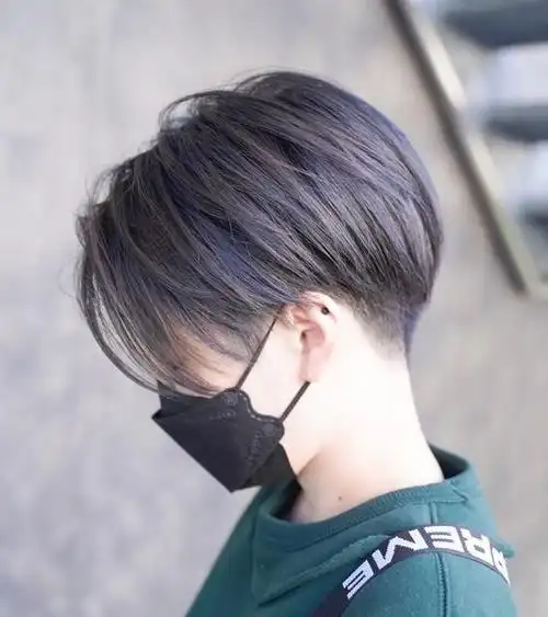 女生大波浪发型图片正面,大波浪波波头短发 | 米艺生活