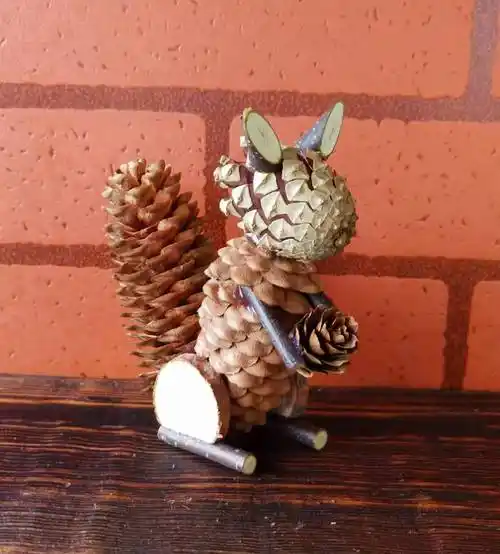 田园森系创意diy手工松果松鼠摆件客厅书柜摆件
