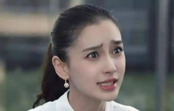 画虎画皮难画骨,baby哭戏动作表情皆有,奈何就是眼中无泪_杨颖_作品