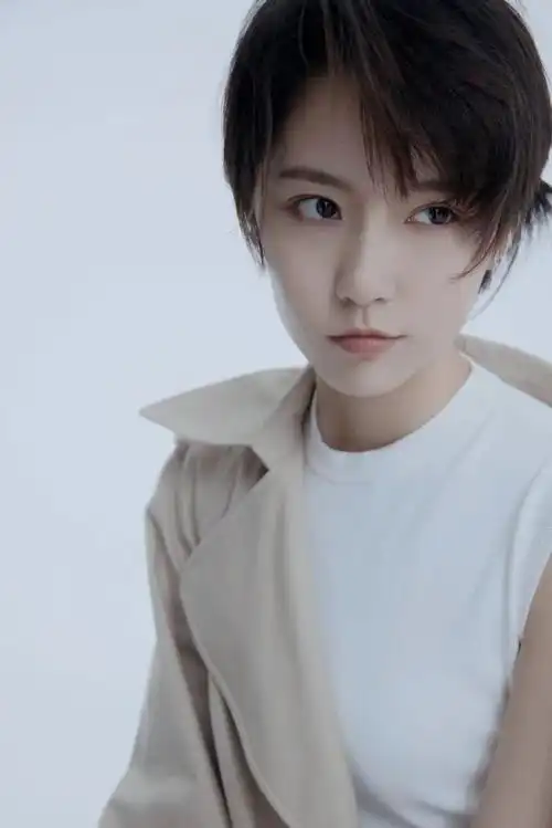 在爱情公寓5中不被认可的诸葛大力古装颜值居然这么高