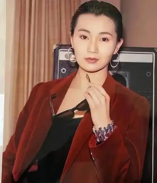 张曼玉年轻时有多美?