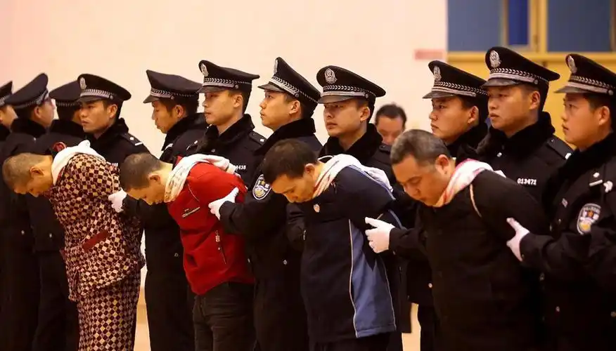 长沙一日处决15人