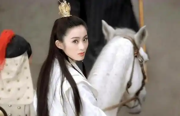 大家为啥对张敏饰演的赵敏念念不忘?