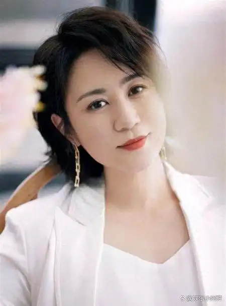 沈腾老婆王琦婚后身材胖成球让我们看到了娱圈的残酷现实