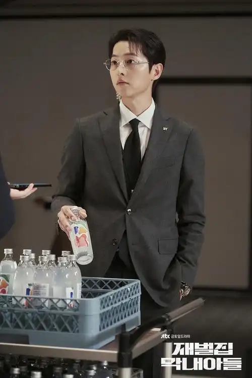 超多演技派,宋仲基「重生复仇」超带感!_全国资讯网