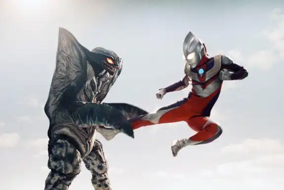 经典怪兽加佐特出现在特利迦世界,皮套质感引争议,远不如当年!