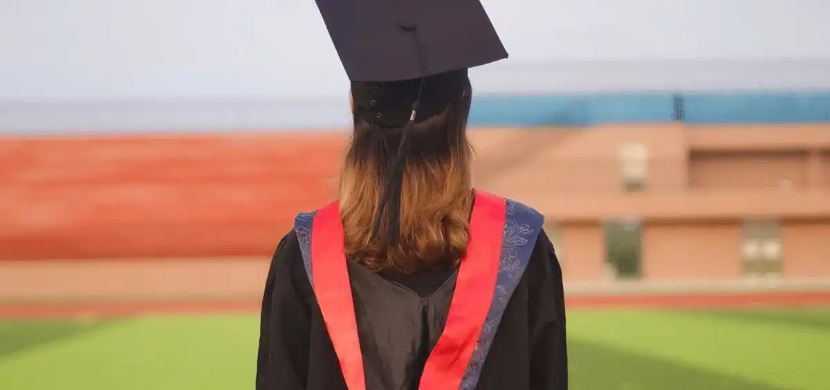 管理学学士服颜色 理学学士服领子颜色