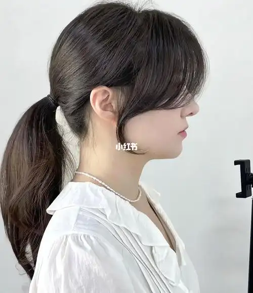 网红八字法式刘海儿