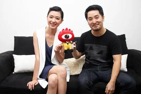 万茜张孝全青田街擦火花戏外赞对方