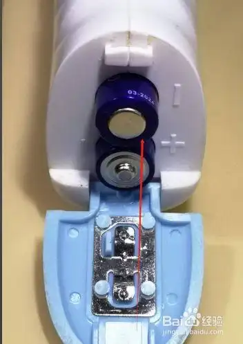 体温枪电池怎么安装