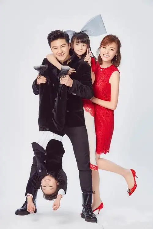 娱乐圈高颜值又儿女双全的男星,最后一个你肯定已经遗忘了