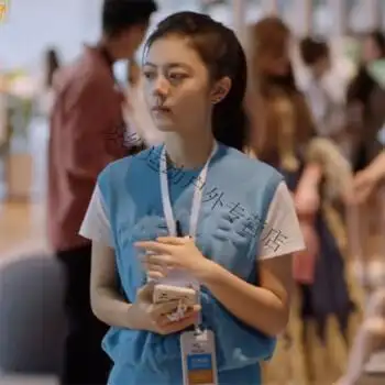 少年派2林妙妙同款衣服赵今麦少年派2林妙妙同款衣服蓝色小熊刺绣无袖