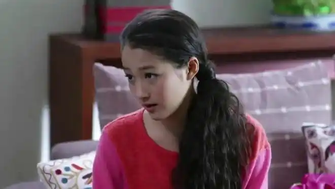 在《大丈夫》中饰演王志文的女儿欧阳淼淼,在69《一仆二主》中饰演