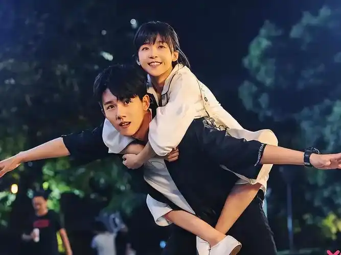 好看的校园偶像剧青春爱情大全推荐(好看的校园偶像剧青春爱情大全集)