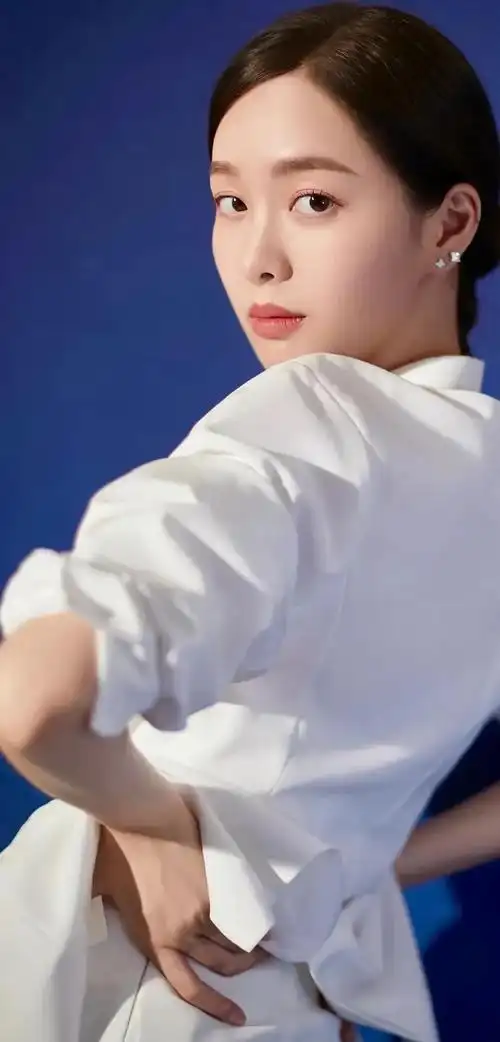 赵尧珂的可爱美照,美艳可人!_高清图集_新浪网