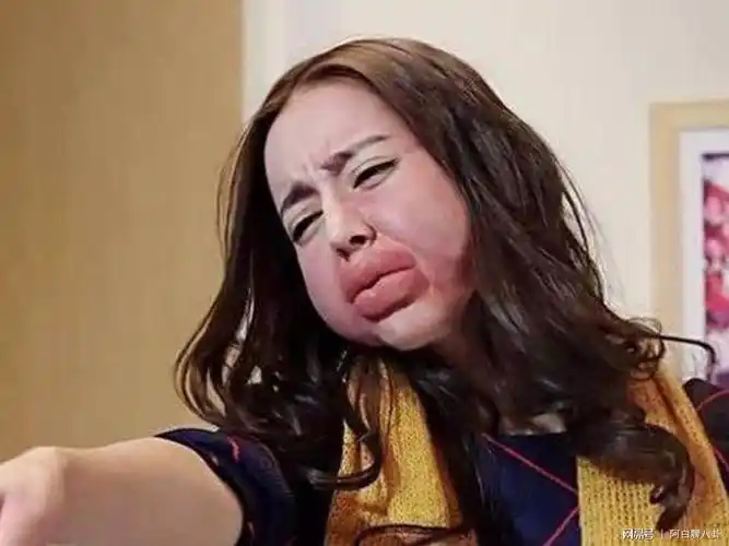 赵丽颖扮丑,热巴扮丑,杨颖扮丑,网友:以为观众眼瞎吗?