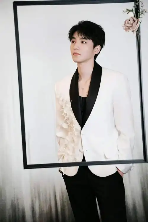 这是我离王俊凯最近的一次