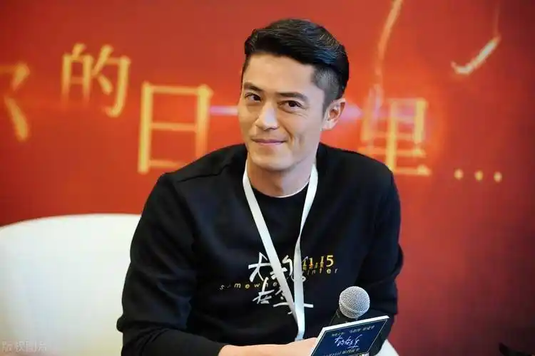 霍建华这颜值,这才是全球最帅面孔!