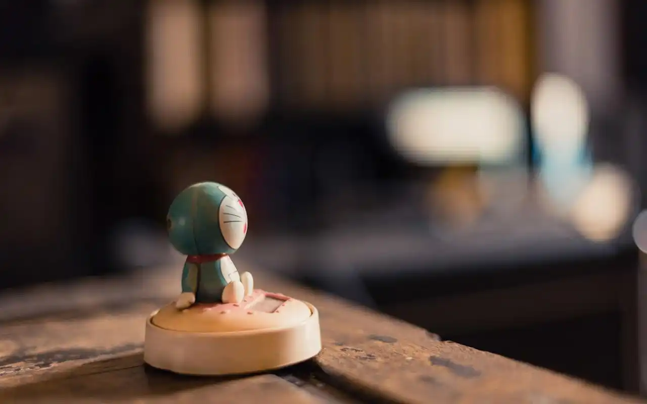 分享一组哆啦a梦可爱静物摆件图片桌面壁纸给大家~~文艺小清新的静物