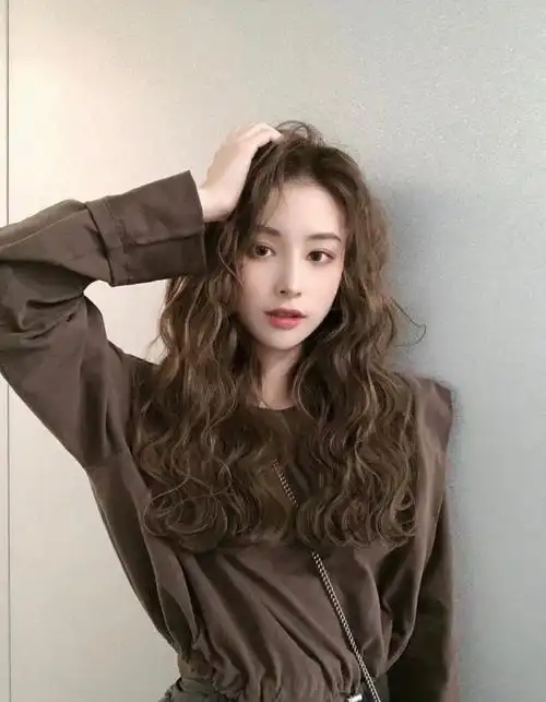 女生无法拒绝的蛋蛋卷小卷发,卷发图片,发型图片