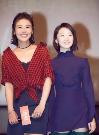 窦靖童性取向成谜,和周冬雨传出恋情,马思纯不香已被分手_感觉_网友