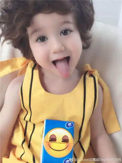 周嘉诚jackson可爱图片