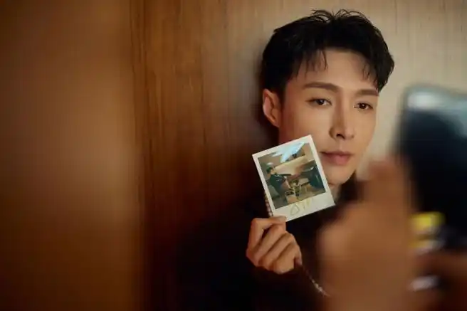 张艺兴全棕造型