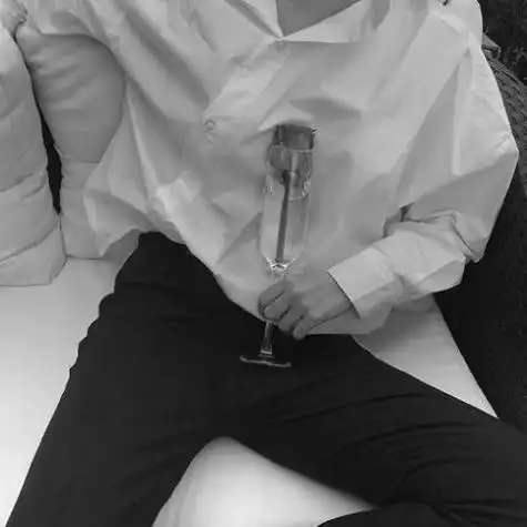 2021男头像性感黑白 男生头像图片大全 -【爱个性】