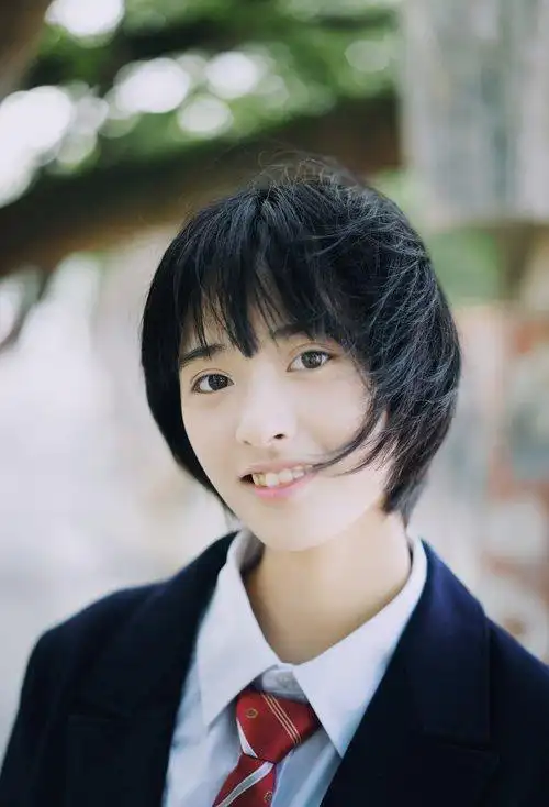 2020年女高中生短发发型 剪出校园风格短发图片