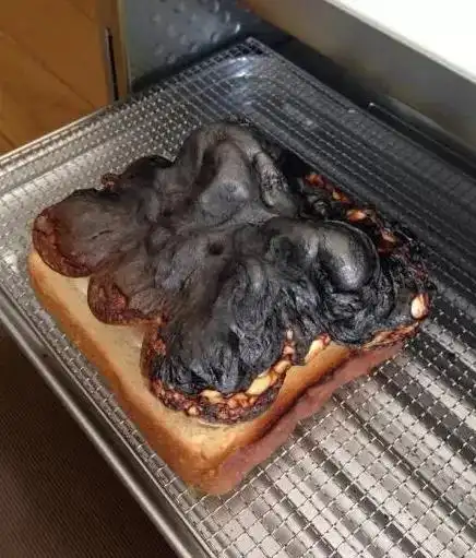 搞笑gif这怎么还不打电话过来呀这我故事讲给谁听呀