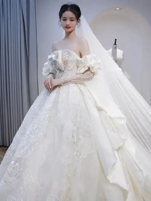 金华婚纱集合万千少女心的公主婚纱