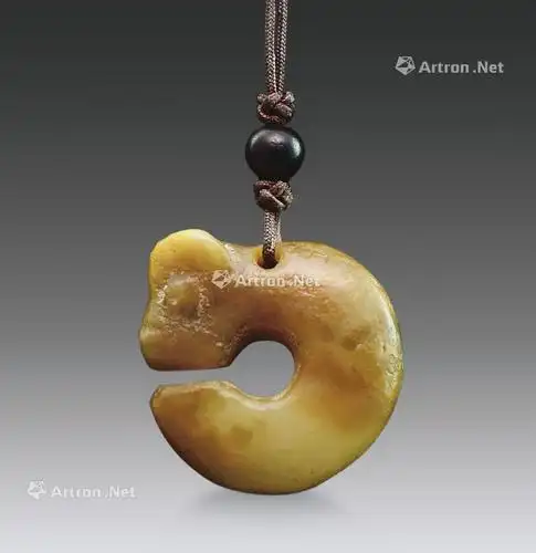 3090 红山玉猪龙玦