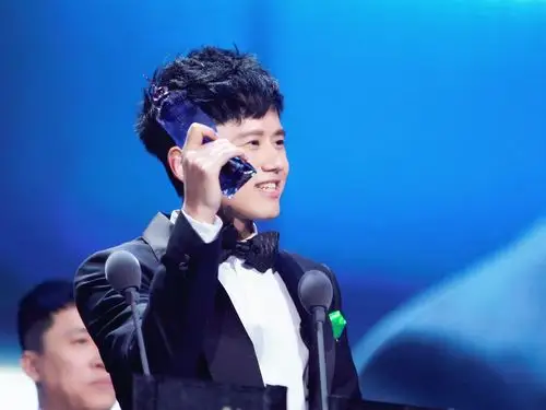 张杰活动高清图