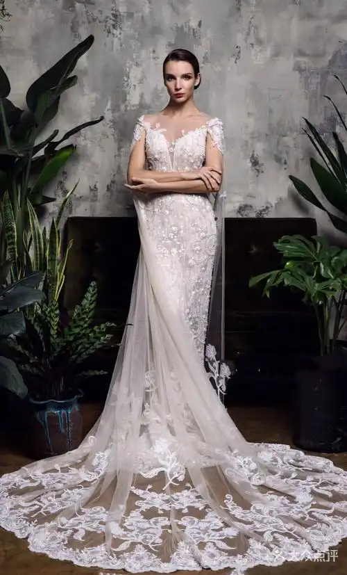 熙·悦 设计师品牌婚纱礼服studio