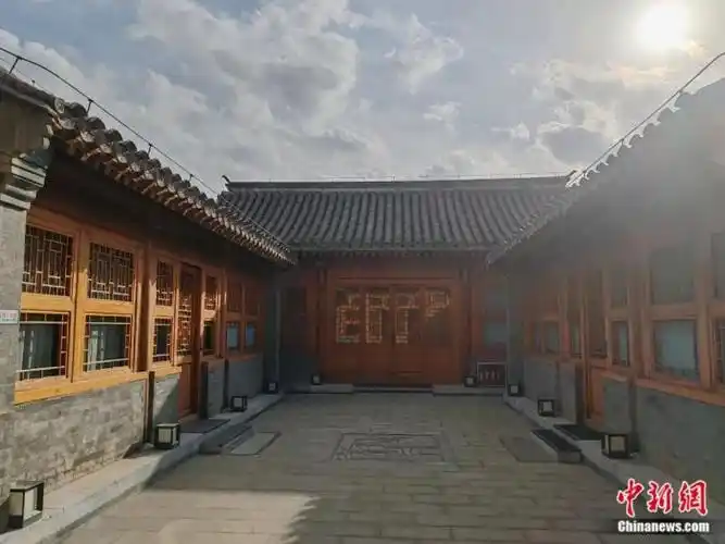 东西问两岸名迹谒连横墓园寻台湾那一代文人情怀