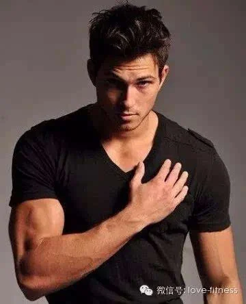 最讨女生喜欢的男性身材