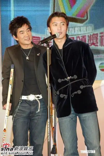 图文:香港电视最佳节目奖《金枝欲孽》摘探花(2)