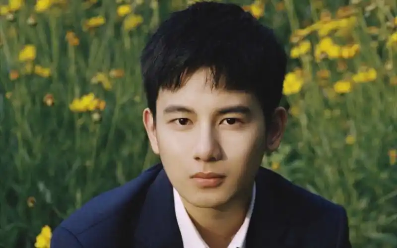 【胡先煦/西服合集】谁说小猪包就蛊不了人?_哔哩哔哩 (゜-゜)つロ 干