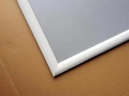 烤漆白定做 开启式铝合金海报框架 电梯广告框 a3画框挂墙