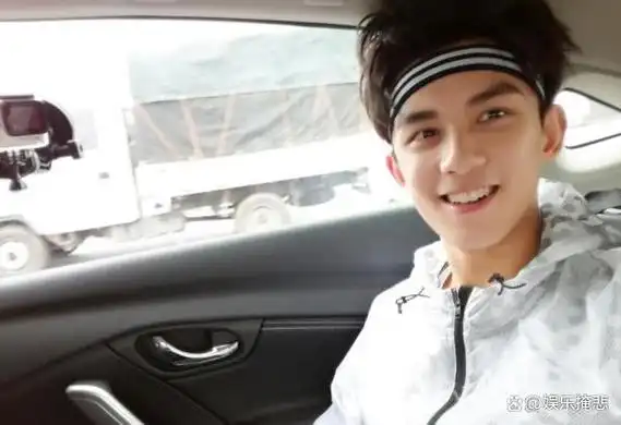 吴磊一场路演表现看出他的皮面对挑战他总能化险为夷