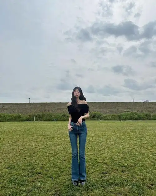 #张元英ins##张元英牛仔裤全身照#